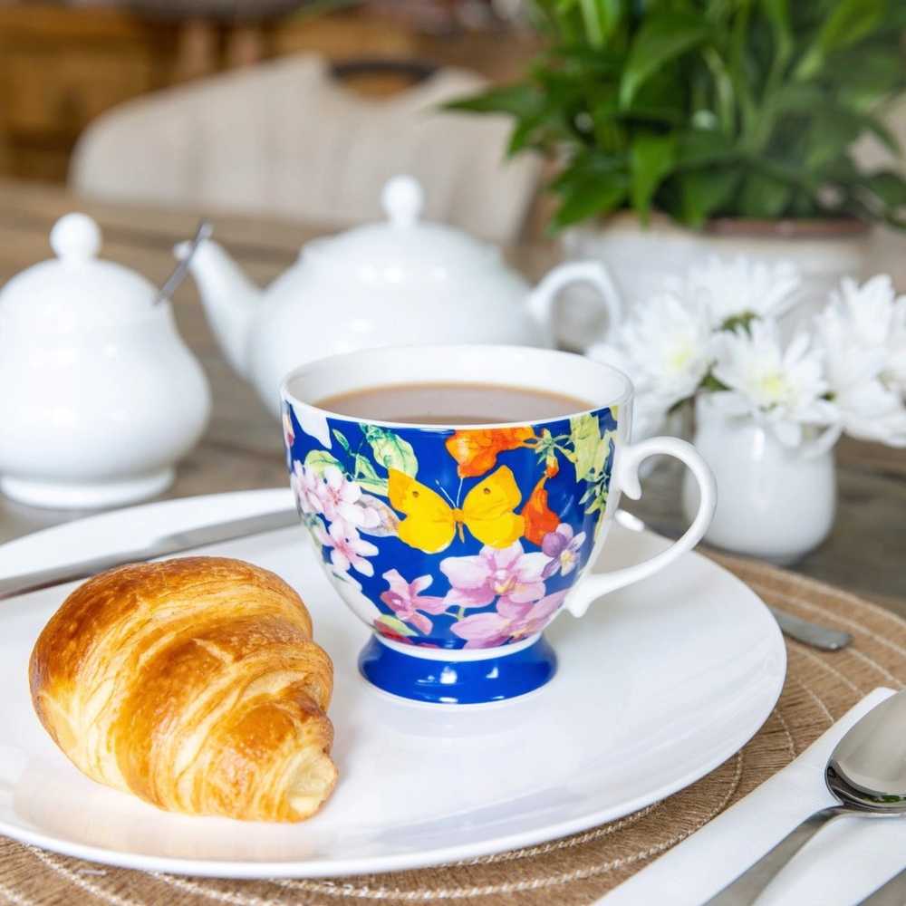 KitchenCraft Set of Four Šálek s nožkou Blue Butterfly, 400 ml