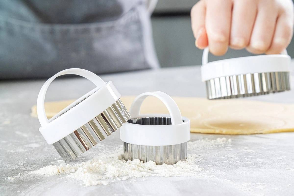 KitchenCraft Sada vykrajovátek s vlnkovaným okrajem, 3 ks