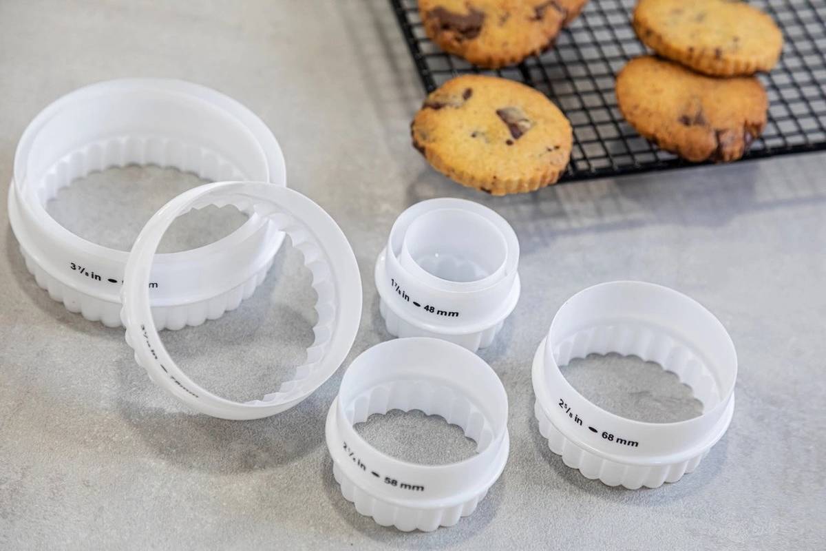 KitchenCraft Sada vykrajovátek na sušenky, 7 ks