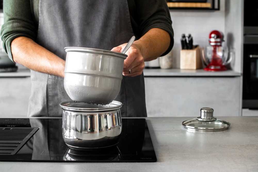 KitchenCraft Sada nerezového rendlíku a rendlíku na vodní lázeň, 16 cm
