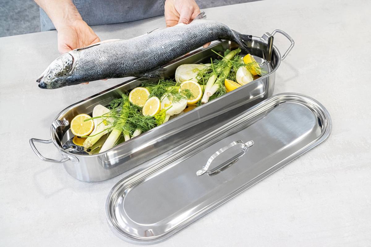 KitchenCraft Nerezový pekáč na ryby, 60 cm