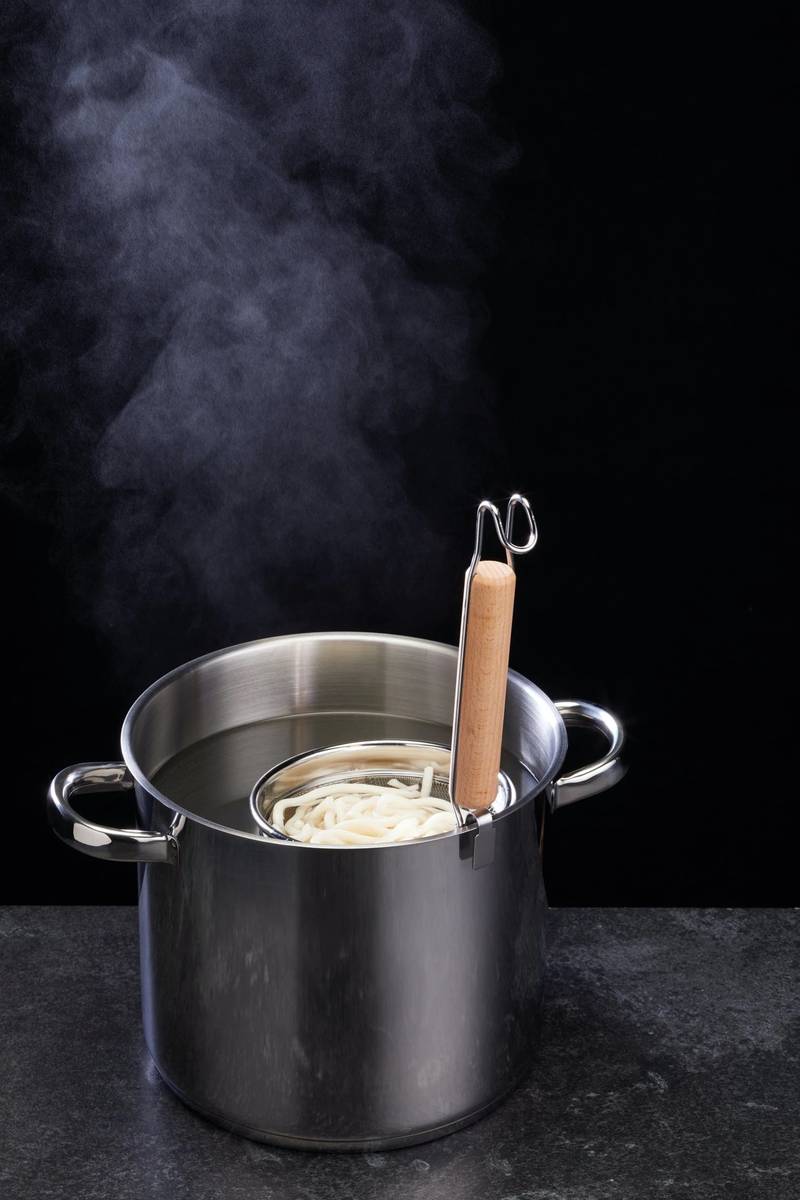 KitchenCraft World of Flavours Sítko na nudle