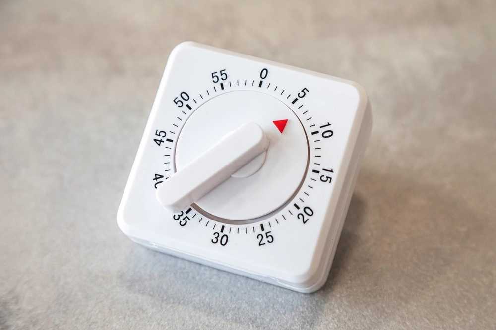 KitchenCraft Kuchyňská minutka, bílá