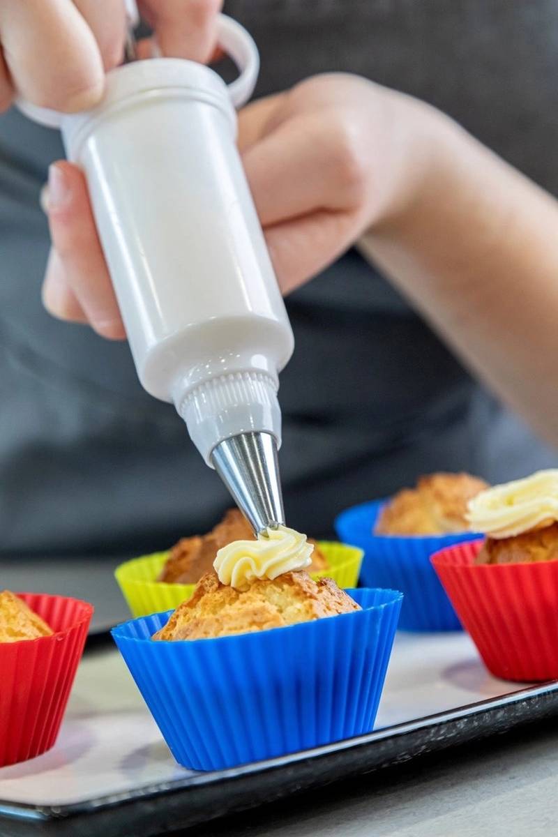 KitchenCraft Zdobička s náhradními nástavci, 6 ks