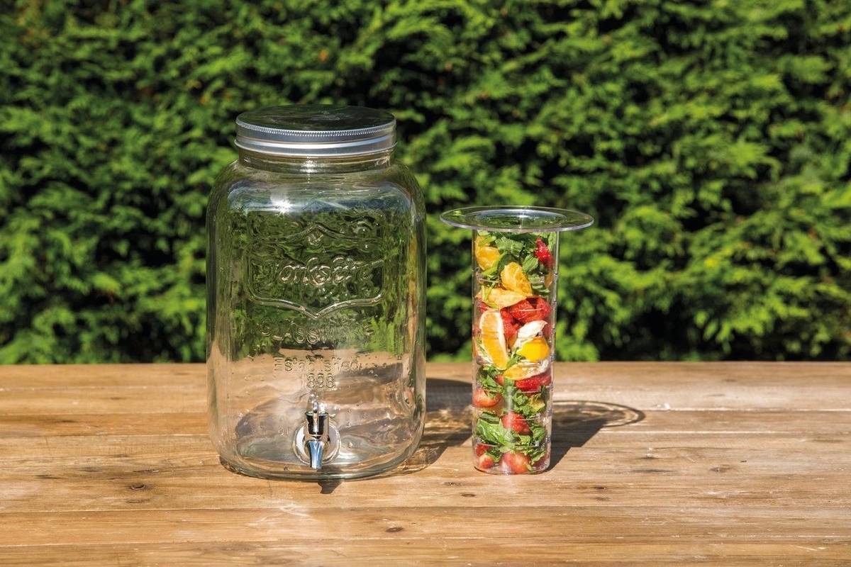 KitchenCraft Home Made Skleněný soudek na nápoje s infuzérem, 7.5 l
