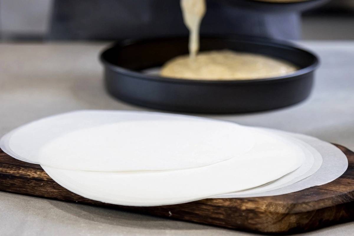 KitchenCraft Balení pečících papírů, 20 cm, 100 ks