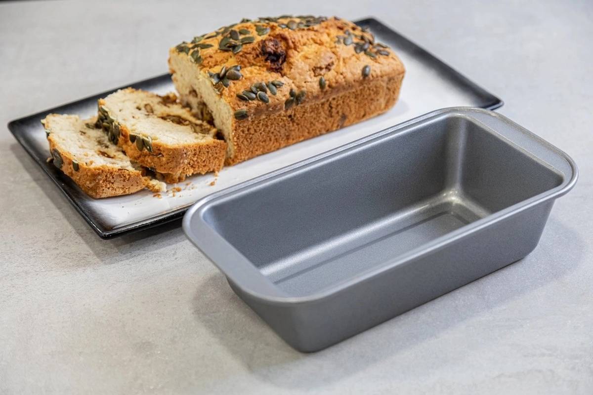 KitchenCraft Forma na biskupský chlebíček, s nepřilnavým povrchem, 22 x 11.5 cm