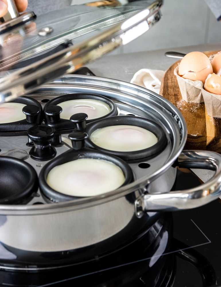 KitchenCraft Rendlík na pošírované vejce, pro 6 vajíček, 28 cm