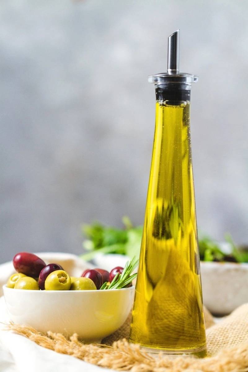 KitchenCraft World of Flavours Skleněná láhev na olej, 200 ml