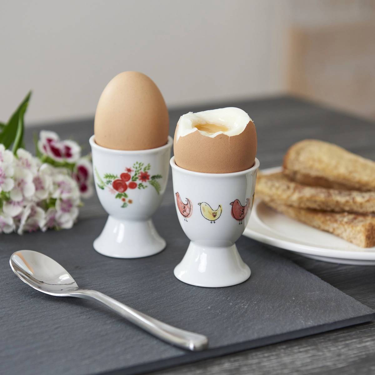 KitchenCraft Stojánek na vajíčka, motiv květin