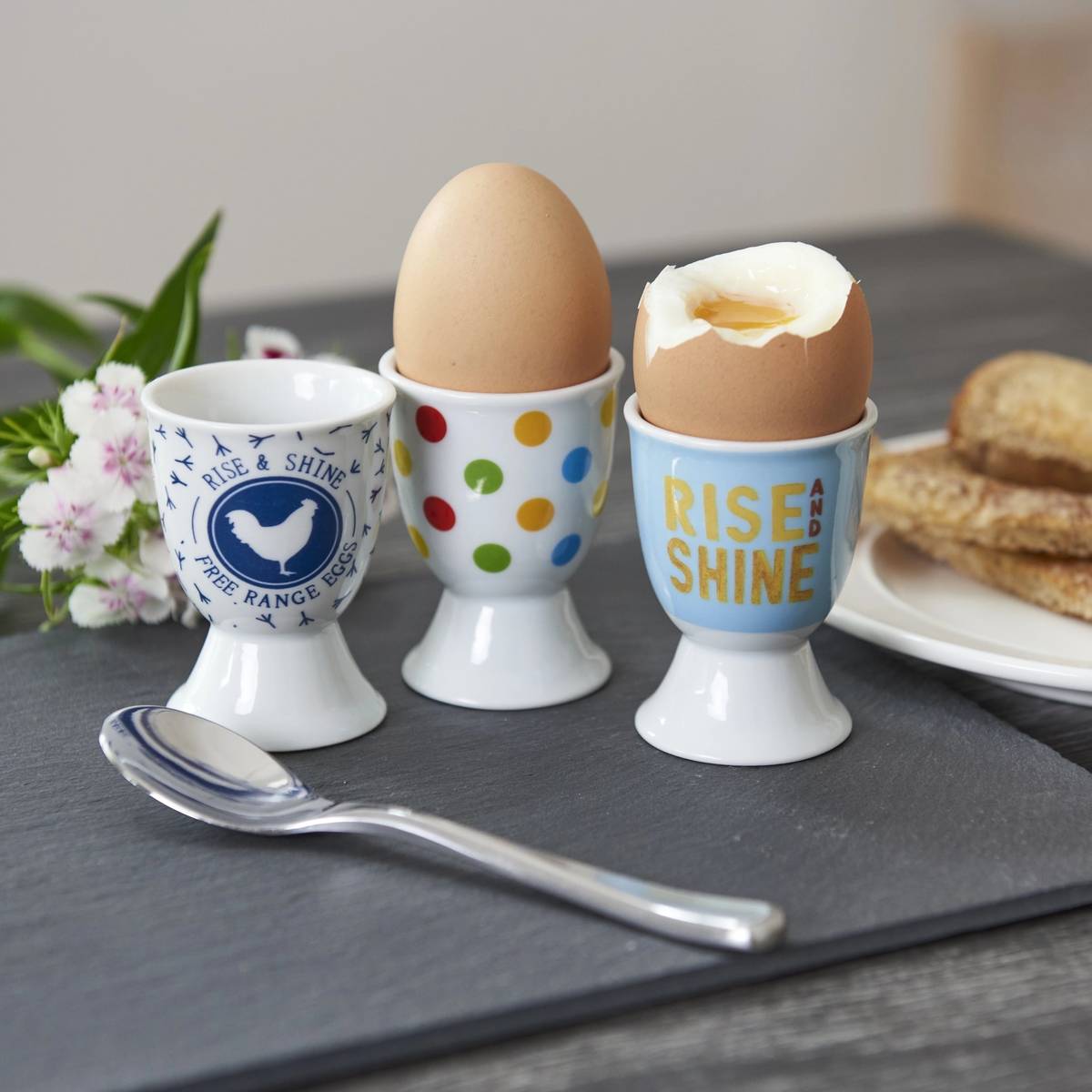 KitchenCraft Stojánek na vajíčka, motiv slepička