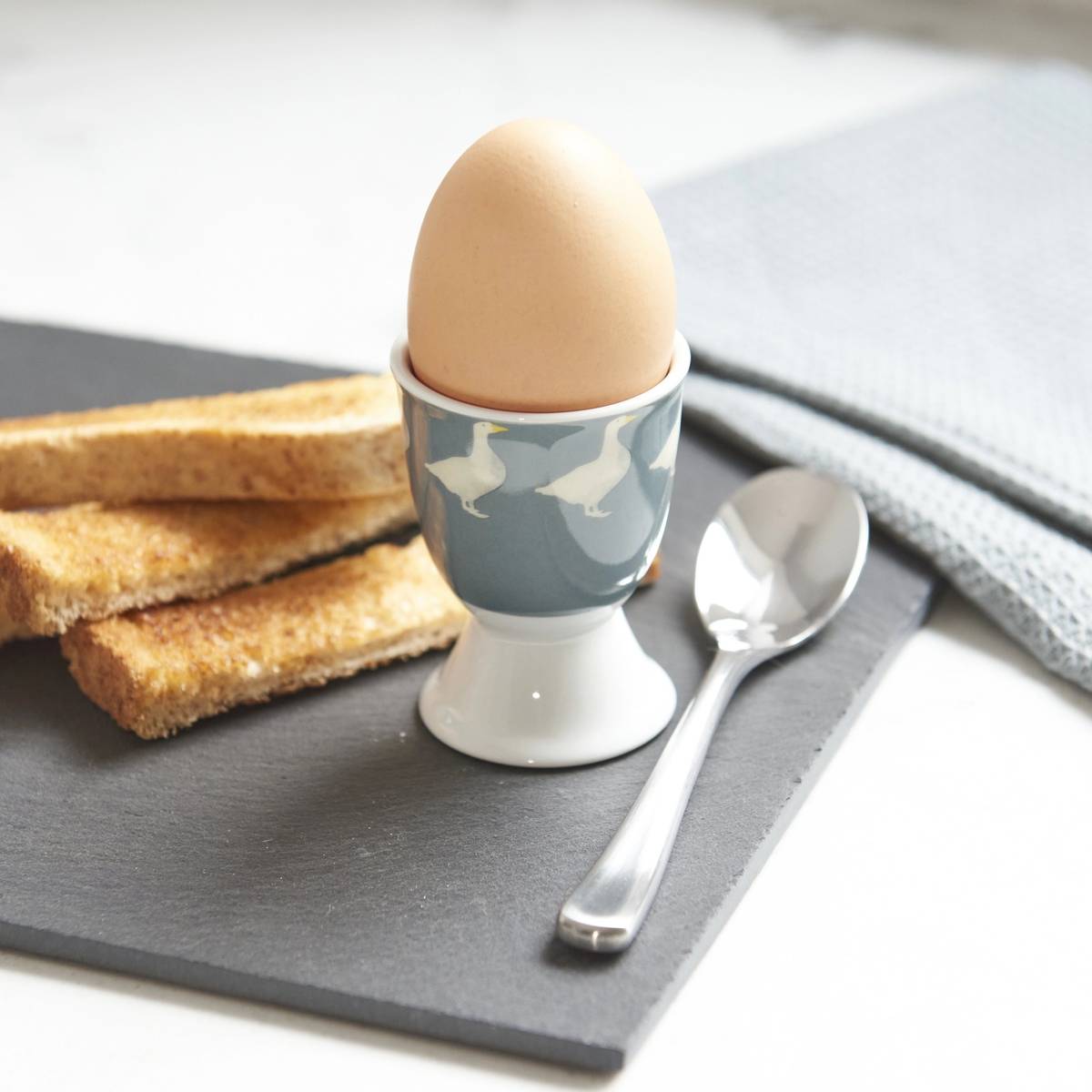 KitchenCraft Stojánek na vajíčka, motiv husa