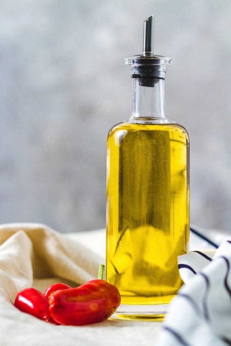KitchenCraft World of Flavours Skleněná nádoba na olej, 450 ml