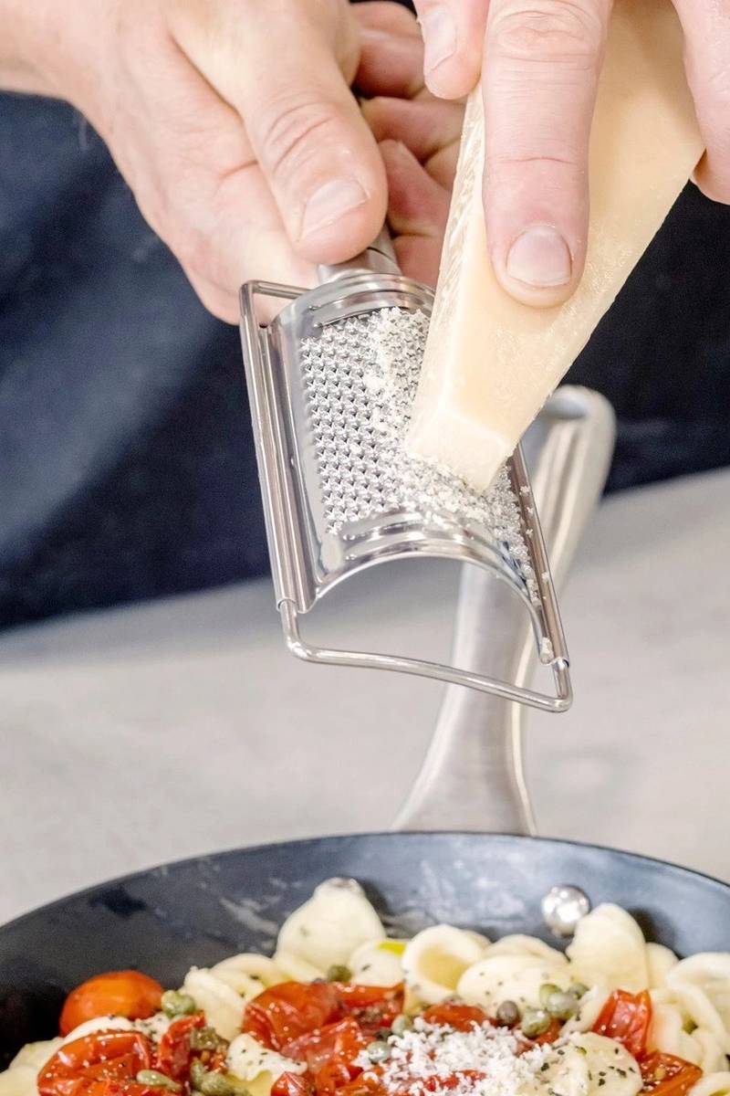 KitchenCraft Professional Struhadlo na muškátový oříšek, sýr nebo čokoládu