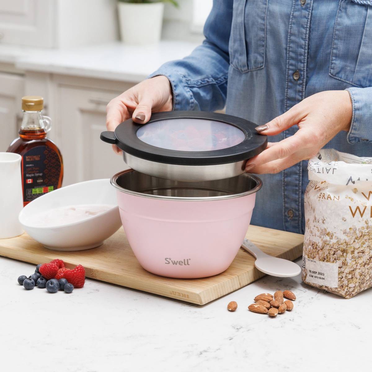 S'well Pink Topaz Box na oběd, 1.9 l