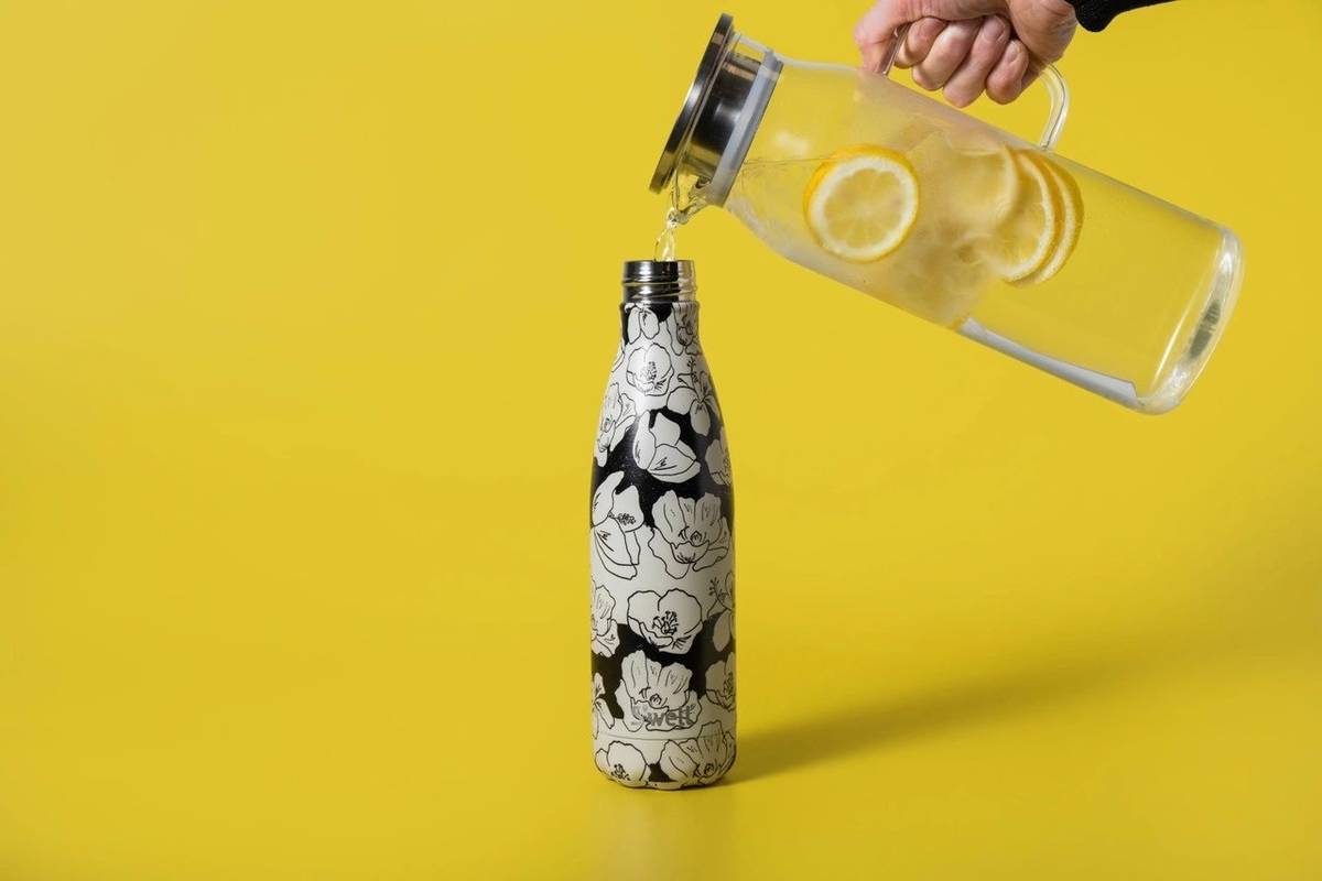 S'well Charcoal Bloom Láhev na vodu, 500 ml