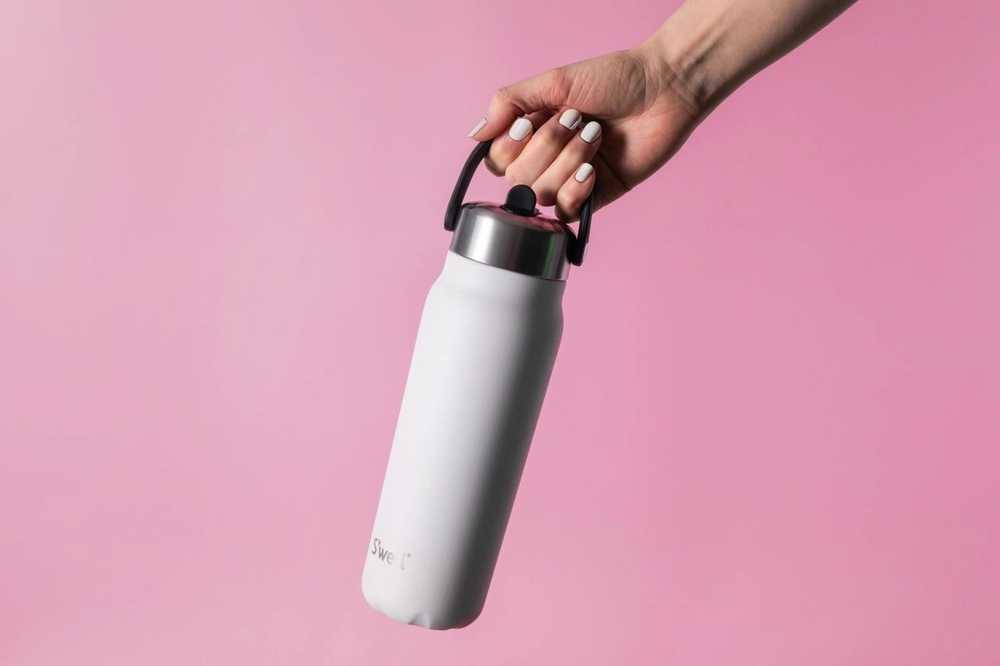 S'well Explorer Vakuová láhev na vodu, 700 ml, Moonstone