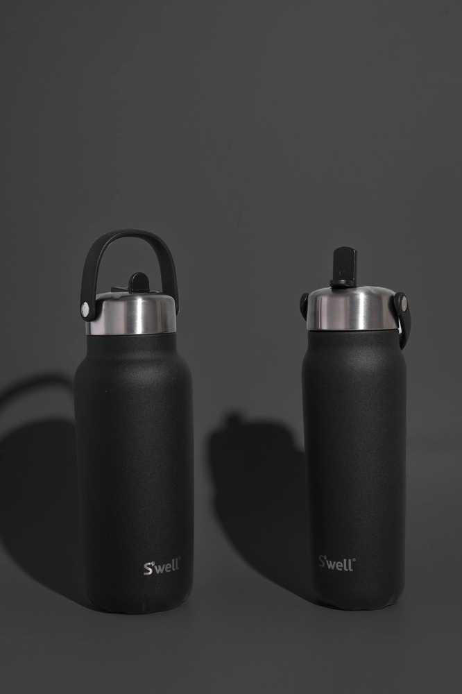 S'well Explorer Vakuová láhev na vodu, 700 ml, Onyx