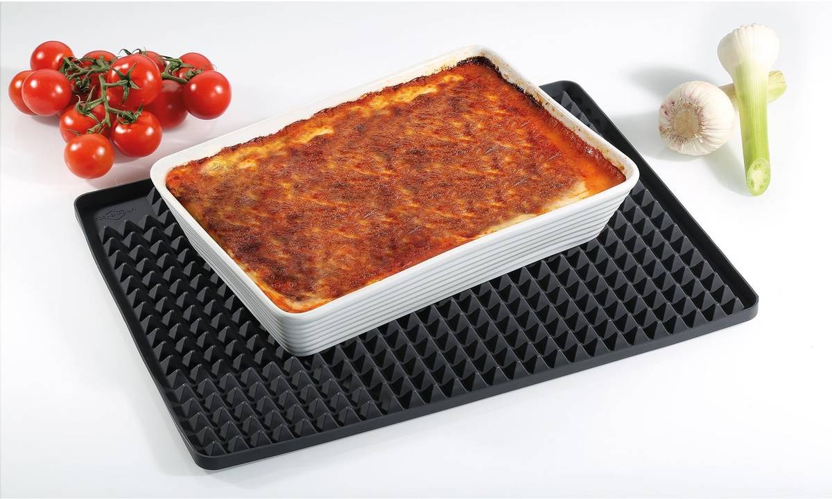 Küchenprofi Silikonová podložka do trouby Pyramide, černá