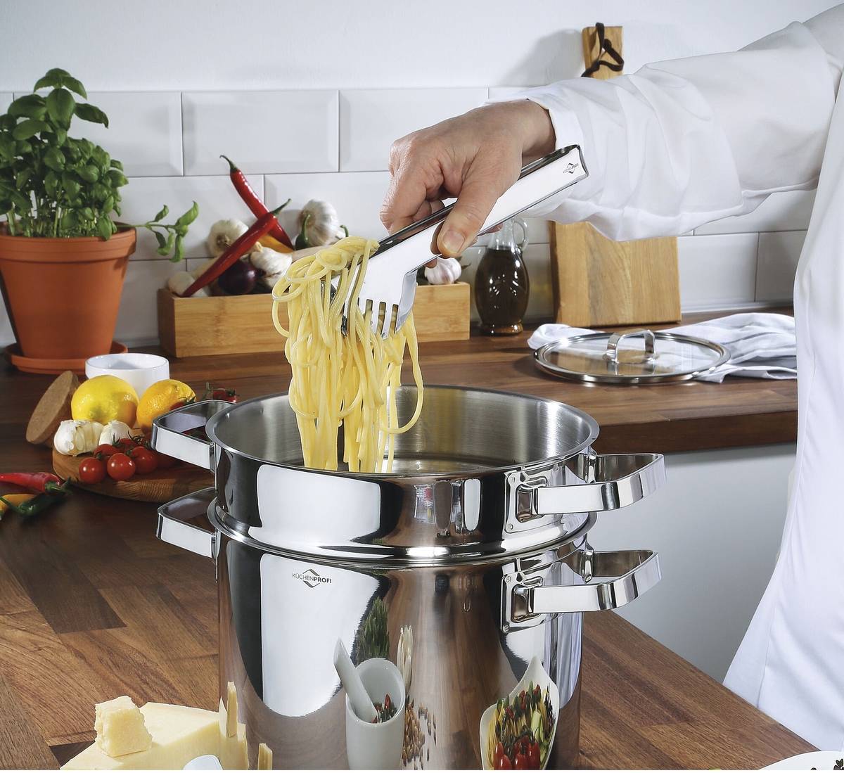 Küchenprofi Kleště na těstoviny Brasserie