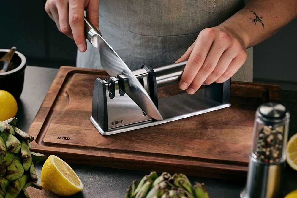 Gefu Brousek na nože a nůžky Colt Pro