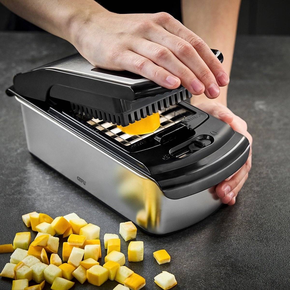 Gefu Kráječ kostek a tyčinek Treppo, 2.0