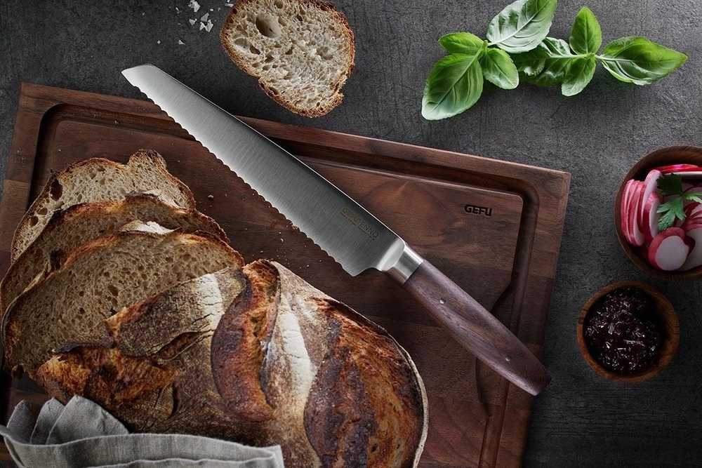 Gefu Enno Prkénko na krájení s drážkou, ořech, střední