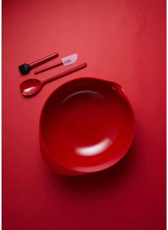 Rosti Kuchyňská stěrka na těsto Classic S Red