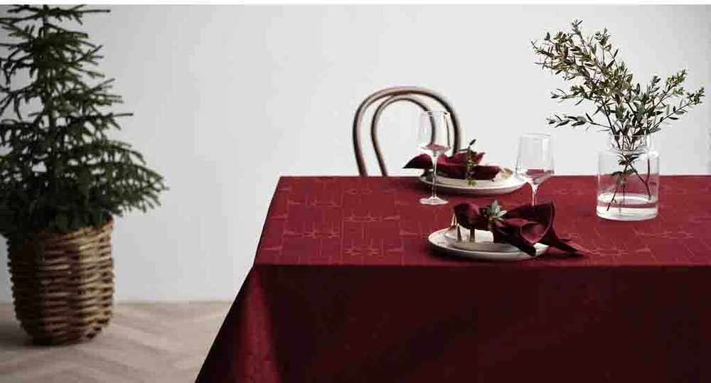 Södahl Kuchyňský ubrus 140x220 Star Damask Red