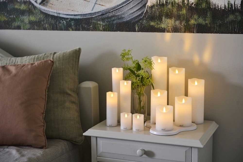 Sirius Dobíjecí LED svíčka Sara White