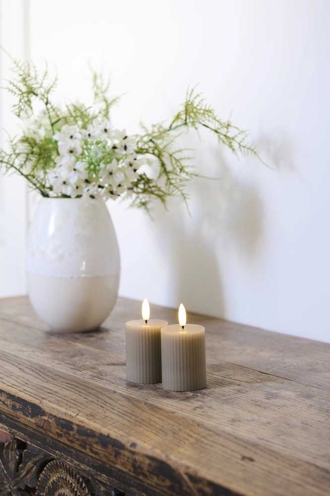Sirius Sada dobíjecích LED svíček Smilla Warm grey (2 ks)