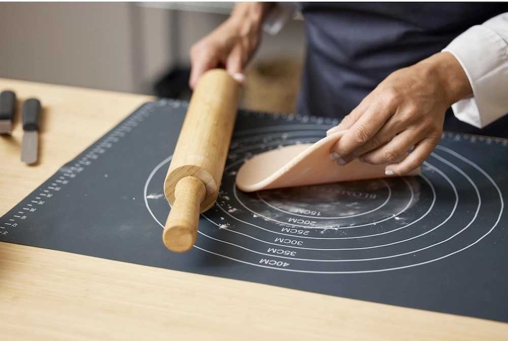 Blomsterbergs Silikonová podložka na pečení s rozměry 45x60cm