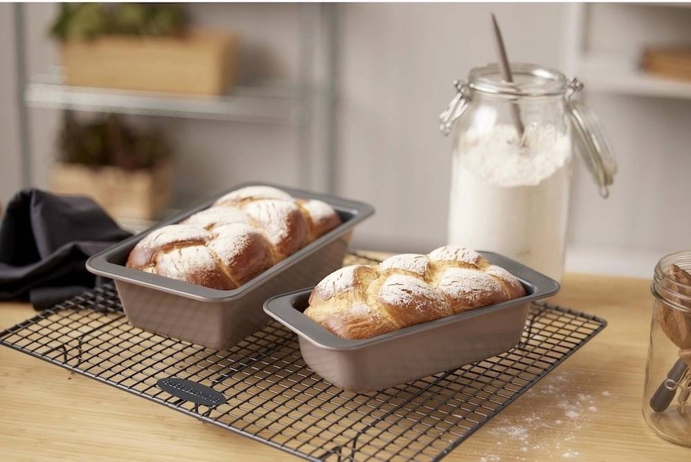 Blomsterbergs Zapékací mísa na sekanou Latte 25 cm