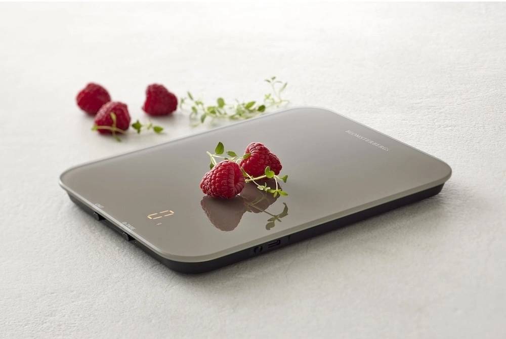 Blomsterbergs Kuchyňská váha Latte