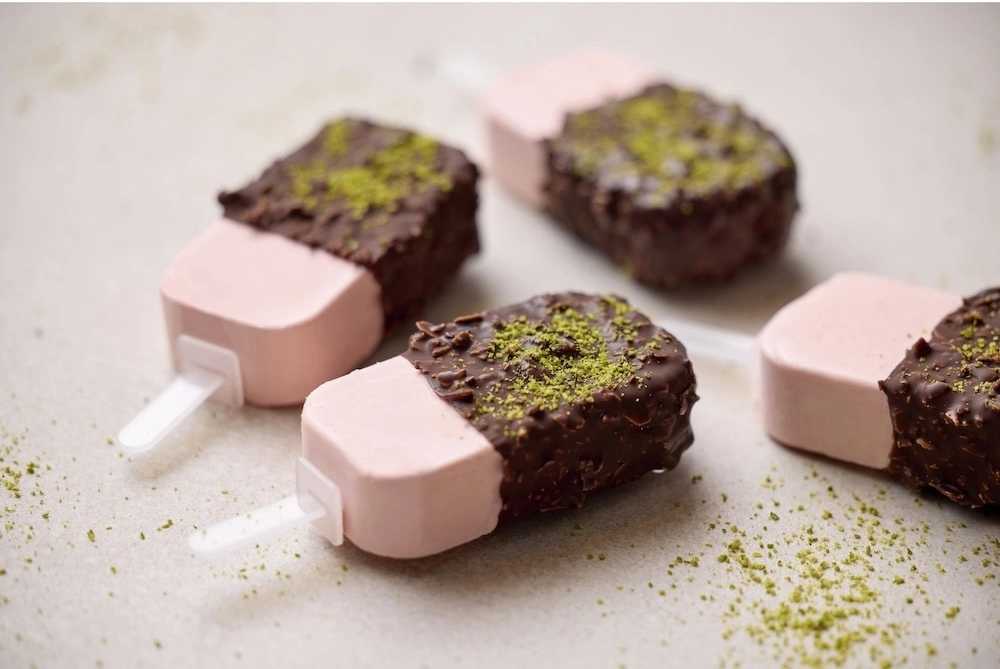 Blomsterbergs Silikonová forma na nanuky (4 ks)