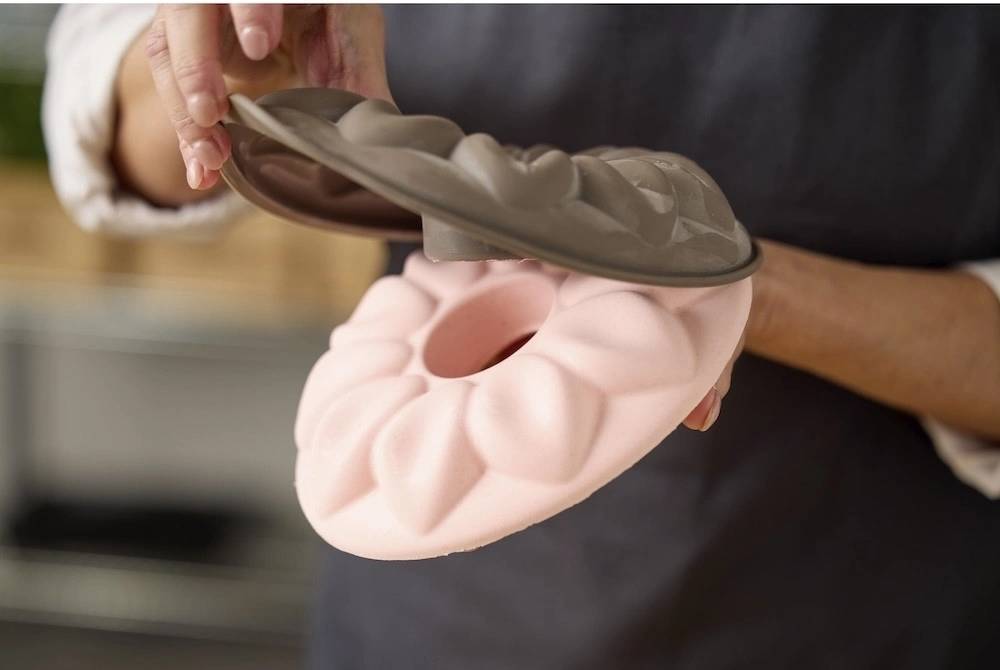 Blomsterbergs Silikonová forma na pěnu Květina 20x3,8 cm