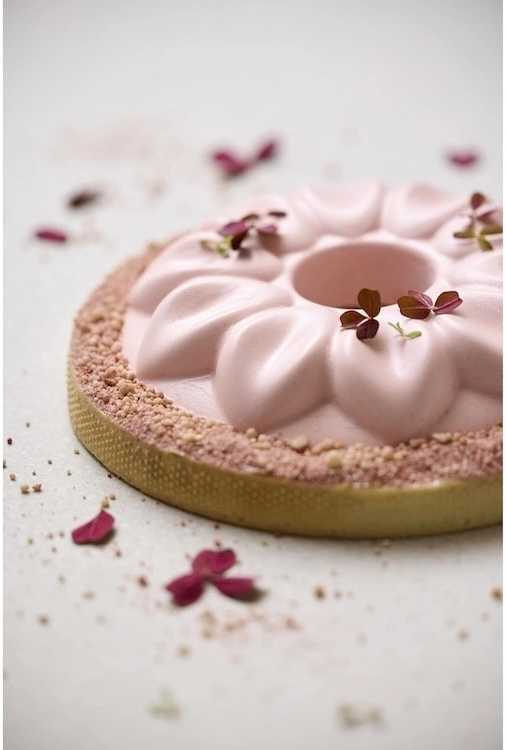 Blomsterbergs Silikonová forma na pěnu Květina 20x3,8 cm