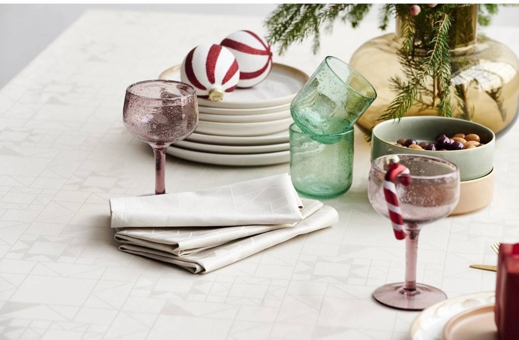 Södahl Kuchyňský ubrus Ø160cm Star Damask Beige