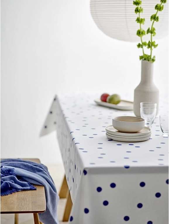 Södahl Akrylový ubrus s protiskluzovou úpravou Solaris Royal Blue