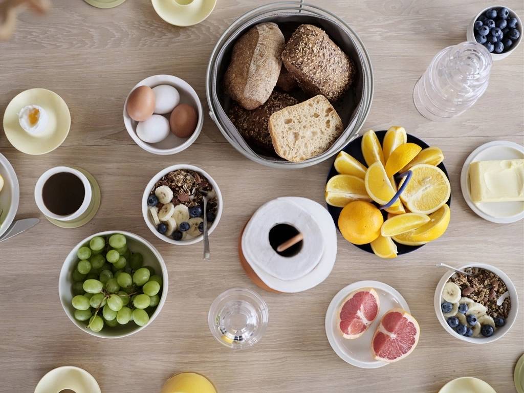 Zone Denmark Porcelánový hrnek na kávu 25 cl Eau Offwhite