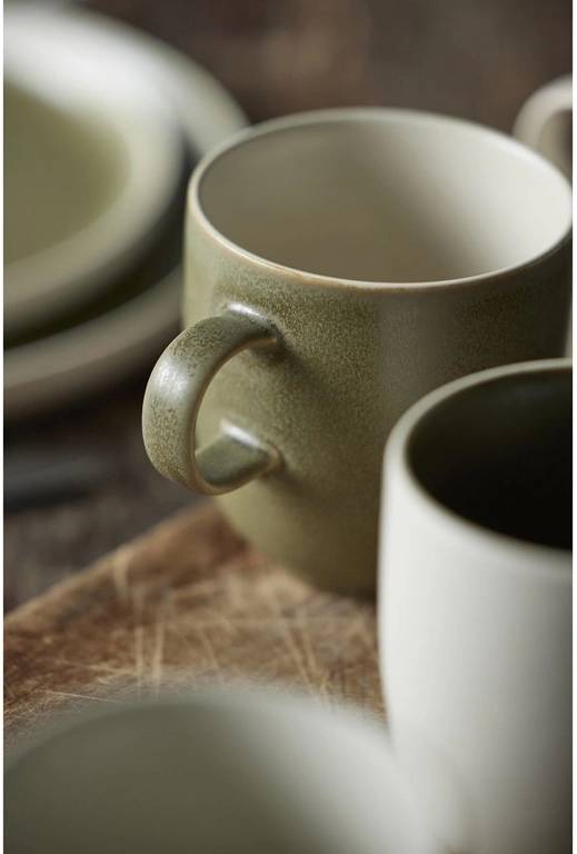 Studio Round Kameninový hrnek North 33 cl Matte Moss/White