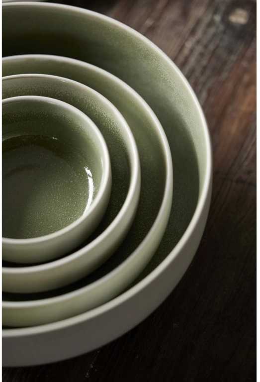 Studio Round Kameninová servírovací miska North 11 cm White/Shiny Moss