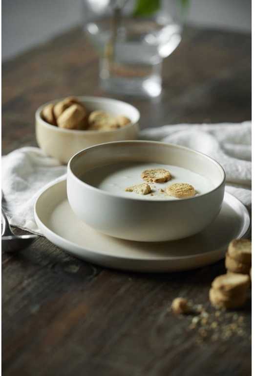 Studio Round Kameninová servírovací miska North 11 cm Matte Sand/White