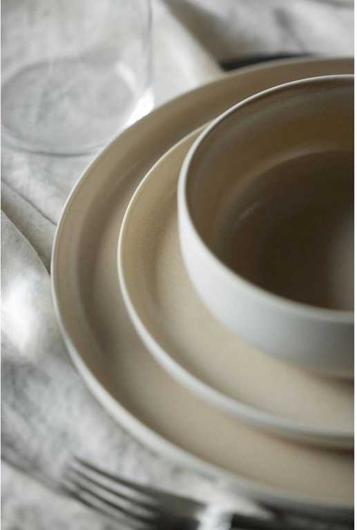 Studio Round Kameninová servírovací miska na polévku North 15 cm White/Matte Sand