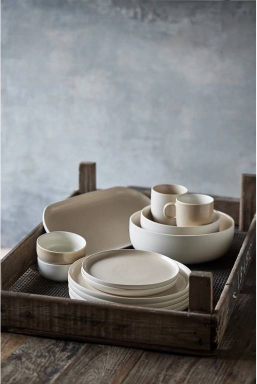 Studio Round Kameninový servírovací tác North 38 x 19 cm White/Matte Sand