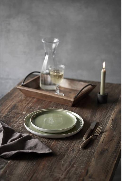 Studio Round Kameninový mělký talíř North 27 cm White/Shiny Moss