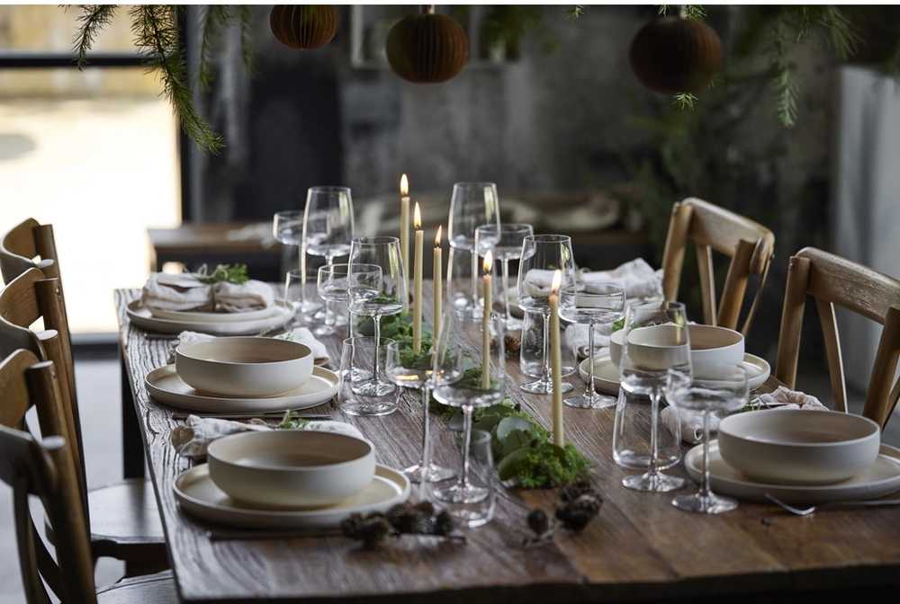 Studio Round Kameninový mělký talíř North 27 cm White/Matte Sand