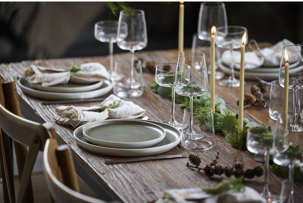 Studio Round Kameninový dezertní talíř North 21 cm White/Matte Moss