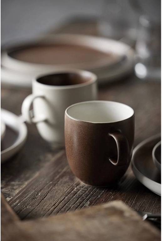 Studio Round Kameninový hrnek North 33 cl Matte Bark/White