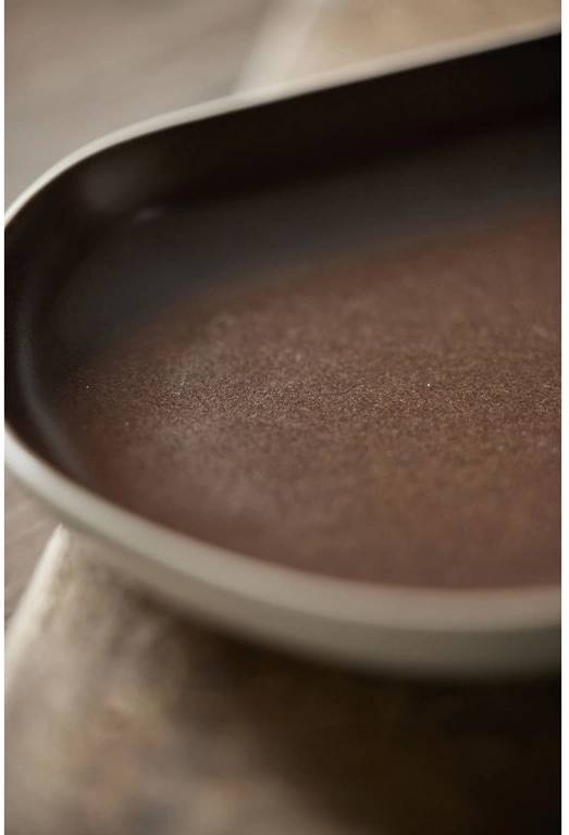 Studio Round Kameninový servírovací tác North 38 x 19 cm White/Matte Bark